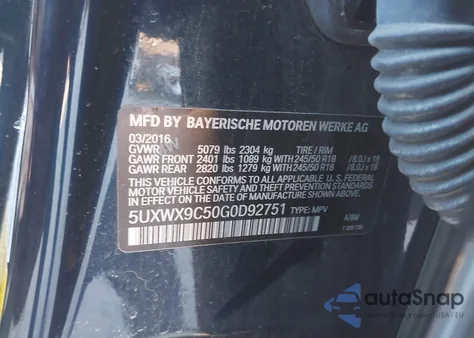 2016 BMW X3 xDrive28I z USA, uszkodzony, nr VIN 5UXWX9C50G0D92751